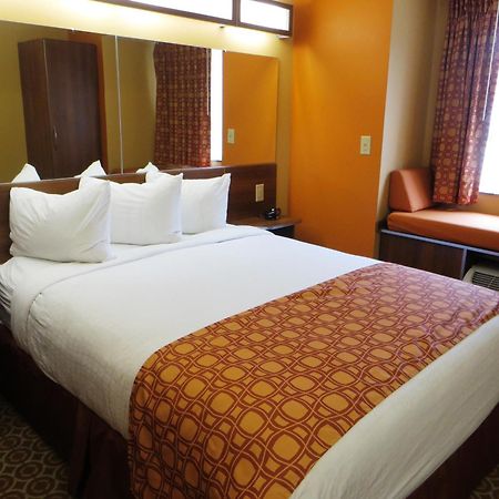 Microtel By Wyndham South Bend Notre Dame University Exteriör bild