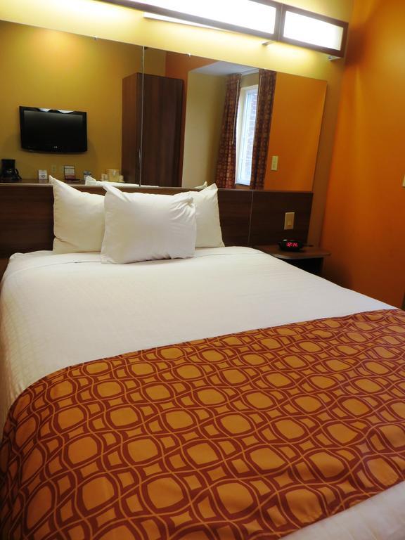 Microtel By Wyndham South Bend Notre Dame University Rum bild