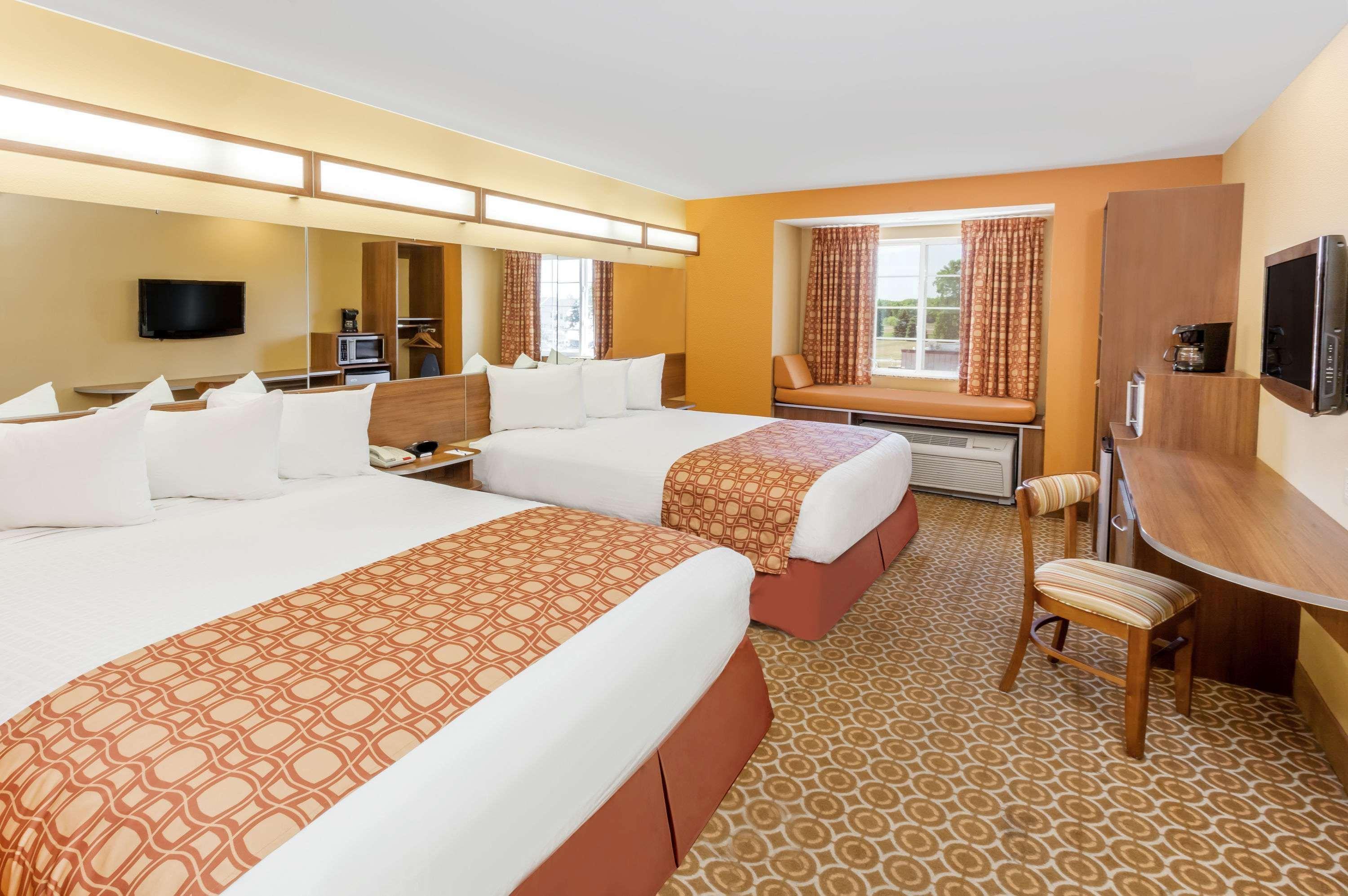 Microtel By Wyndham South Bend Notre Dame University Exteriör bild