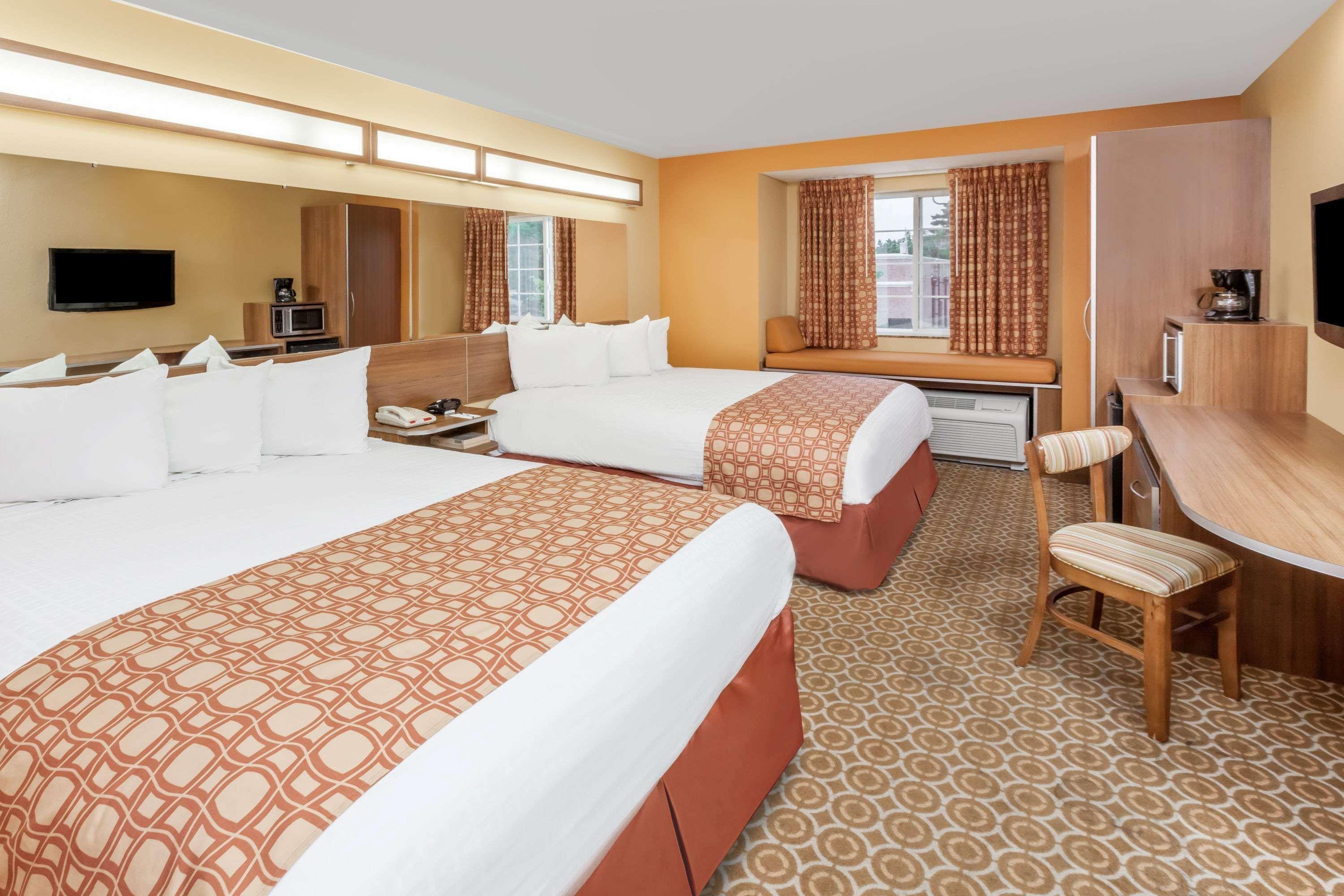 Microtel By Wyndham South Bend Notre Dame University Exteriör bild